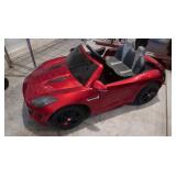 Jaguar F-Type 12V Kids Ride-on Car w/Remote