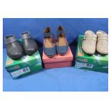 Womens Shoes - Size 7