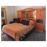 Broyhill Fontana Pine Bedroom Suite-Headboard