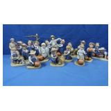 Vintage Homco Ceramic Figures
