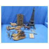 Variety of Wood &Metal Home Decor Items