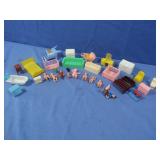 Vintage Miniature Dolls &Dollhouse Furniture