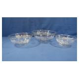 Pyrex Colonial Mist Nesting/Mixing Bowls-Set of 3