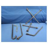 4 Way Lug Wrench,2 Pry Bars