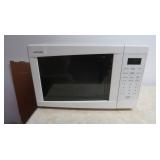 Hotpoint Countertop Microwave-works