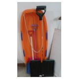 Plastic Sled,4 Snow Shovels