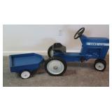 Vintage Ertl Ford TW-20 Pedal Tractor w/Wooden