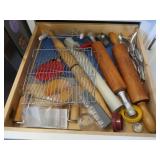 Wooden Rolling Pins,Oak Cooling Racks,Pie Guards
