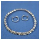10K White Gold Earrings w/Diamonds