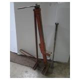 Vintage Twin Leg Bumper Jack and Pry Bar, 28"