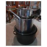 Asst Lg Enamel&Stainless Steel Cooking Pots