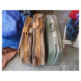 3 Used Suitcases(1 hard plastic)