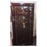 Liberty Franklin Series Gun Safe incl.