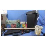 Swing Top Trash Canb-13 Gal,Carry Bags&more