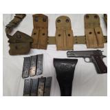Colt Mod 1911 45cal.stamped US Army w/7 Magazines&