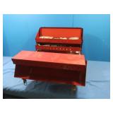 Lg Metal Toolbox w/Contents-18x11x12"