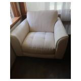 Leather Chair 37x38x32.5"H