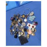 Costume Jewelry-Earring Pairs