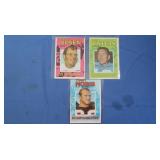 3 1971 Topps Football Pin Ups cards, Unitas,