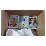 Over 450 1977 Baseball Cards EX-NM