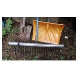 Outdoor Tools Inc. Small Square Shovel,Garden