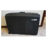 Delsey Plastic Suitcase w/wheels, 29x21x9"