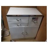 Metal Cabinet, 30.5x36x19", w/3 Drawers,2 Door