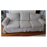 Craftmaster 3 Cushion Covered Sofa-83x36"