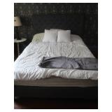 Bed Frame w/Wooden Slats&Cushioned-64x88"