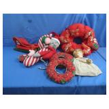 Christmas Stuffed Animals & Decor