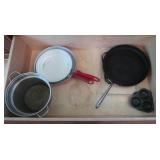 3 Large Skillets & Large Pasta Strainer