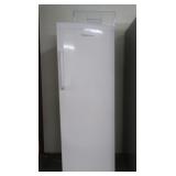 New Hamilton Beach Upright Freezer,8"