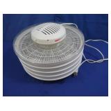Nesco Food Dehydrater(4 Tiers)