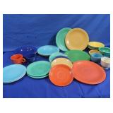Vntg Fiestaware-4 Large Soup Bowls,4 Dinner