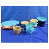 Vntg Fiestaware-5 Cereal Bowls,4 Dinner Plates,4