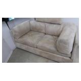 Overstuffed Loveseat w/32" Back Cushion