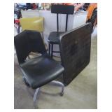 3 Chairs&Vintage 29" Card Table