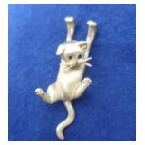 14K Cat Pendant--6.8 Grams (missing one eye)