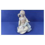 Lladro #1534 Two Girls with Kitty (One girl has