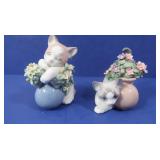Lladro #6567 and #6566 Cats with Flowers
