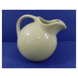 Kitchen Lot--Teapot and 2 Pitchers