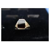 Ladies 14k Garnet Ring--5.7 Grams Gross Weight