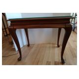 Cherry End Table w/Glass Protector-Good