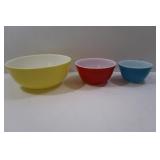 3 Vintage Pyrex Bowls