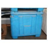 Dry Ice Storage Container