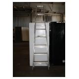 Aluminum Step Ladder