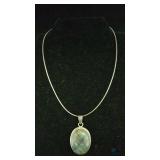 Sterling Silver Necklace with Labradorite Pendant