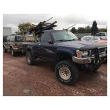 1994 TOYOTA PICK-UP