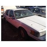 1992 LINCOLN TOWN CAR