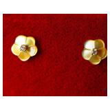 14KT Diamond Mother Pearl earring studs
